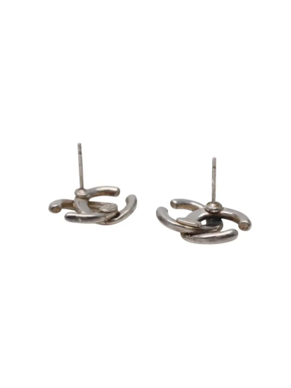 Chanel CC Logo Earrings Silver Color 01